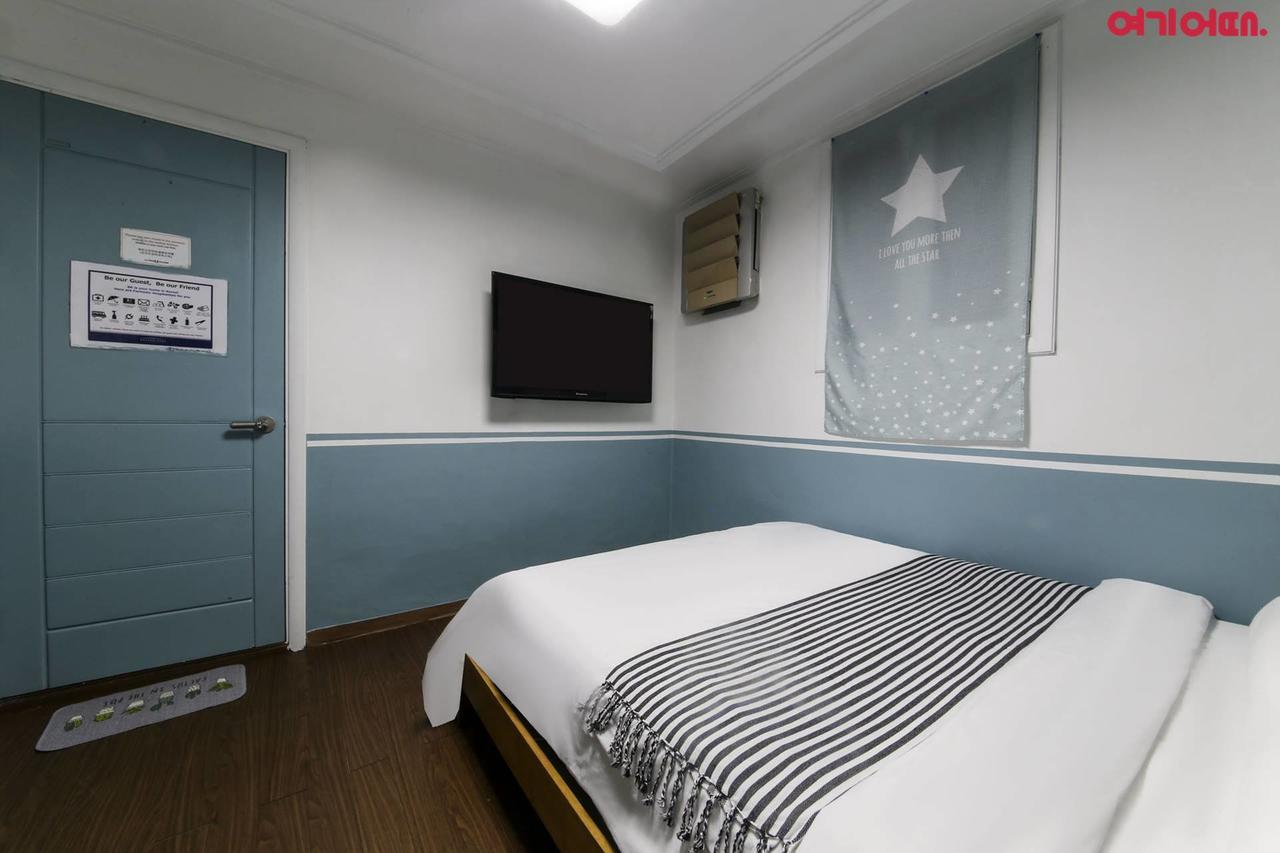 Sinchon Sisters Hostel Seul Exterior foto